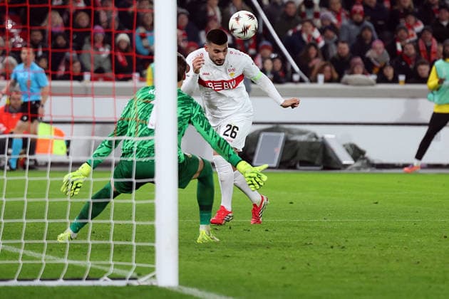 29 01 2026, xrekx, Football UEFA Europa League, VfB Stuttgart Young Boys Bern v l Marvin Keller BSC Young Boys Deniz Undav VfB Stuttgart DFL DFB REGULATIONS PROHIBIT ANY USE OF PHOTOGRAPHS as IMAGE SEQUENCES and or QUASI VIDEO Stuttgart
