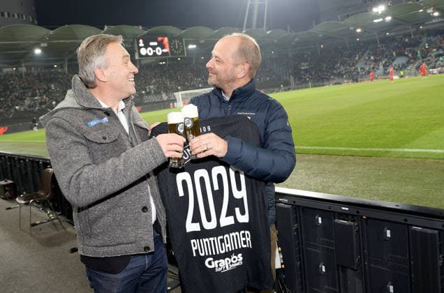 SOCCER - UEFA EL, Sturm vs Brann GRAZ,AUSTRIA,29.JAN.26 - SOCCER - UEFA Europa League, SK Sturm Graz vs SK Brann Bergen. Image shows president Christian Jauk (Sturm) and CIO Hans Boehm (Brau-Union ).  GEPAxpictures xHansxOberlaender