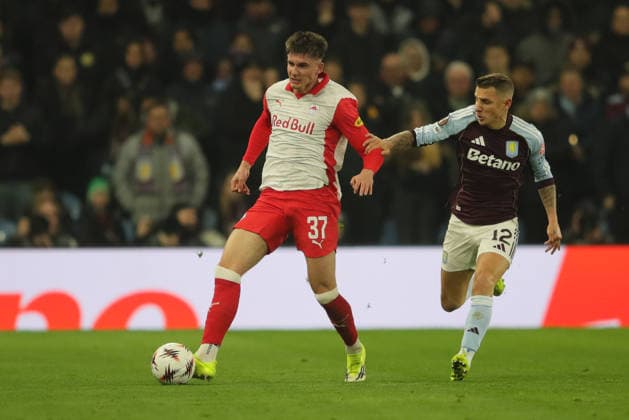 Aston Villa v Salzburg, Europa League Tim Trummer of Red Bull Salzburg and Lucas Digne of Aston Villa during the Europa League match between Aston Villa and Salzburg at Villa Park, Birmingham, UK on 29 January 2026. Birmingham Villa Park West Midlands UK Editorial use only , Copyright: xAlunxRobertsx PSI-23649-0031