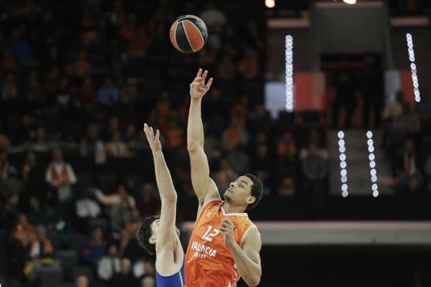 Valencia Basket v Maccabi Tel Aviv - EuroLeague VALENCIA, SPAIN - JANUARY 29: Neal Sako of Valencia Basket in action during EuroLeague basketball match between Valencia Basket and Maccabi Rapyd Tel-Aviv in Valencia, Spain, on January 29, 2026. Jose Miguel Fernandez Anadolu Valencia Spain. Editorial use only. Please get in touch for any other usage.  Copyright: x2026xAnadoluxJosexMiguelxFernandezx