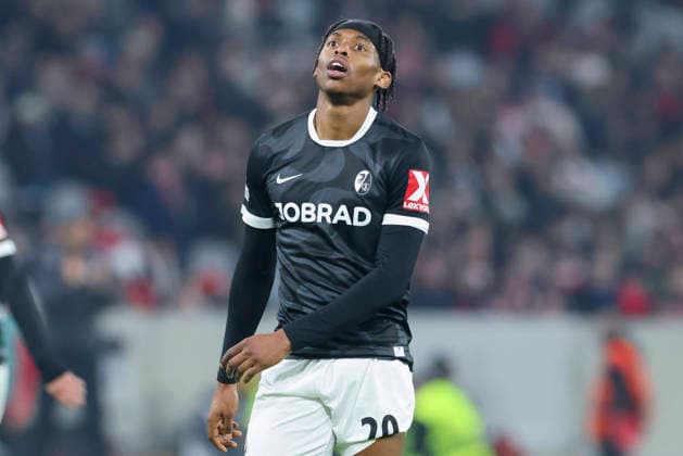 Junior Adamu SC Freiburg looks disappointed, UEFA Europa League 2025 26 League Phase MD8, LOSC Lille v SC Freiburg, Stade Pierre Mauroy on January 29, 2026 in Lille, France Photo by Marco Steinbrenner DeFodi Images Junior Adamu SC Freiburg looks disappointed, UEFA Europa League 2025 26 League Phase MD8, LOSC Lille v SC Freiburg, Stade Pierre Mauroy, January 29, 2026 in Lille, France Photo by Marco Steinbrenner DeFodi Images