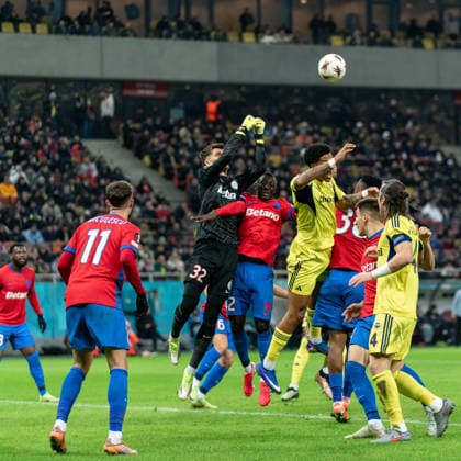 Fotbal Club FCSB v Fenerbahce SK - UEFA Europa League 2025 26 League Phase MD8 Stefan Tarnovanu of FCSB is in action during the UEFA Europa League group phase match between FCSB and Fenerbahce at the National Arena in Bucharest, Romania, on January 29, 2026. Bucharest Romania  Copyright: xStefanxPanaitescux originalFilename:panaitescu-notitle260129_npbtu.jpg