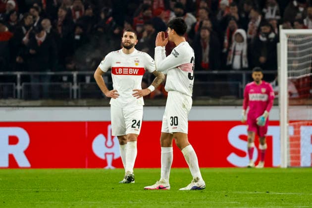 Jeff Chabot VfB Stuttgart, 24 and Chema VfB Stuttgart, 30 after the 2 2 , Germany, Football, UEFA Europa League, Matchday 8, 2025 2026, VfB Stuttgart vs Young Boys Bern, 29 01 2026, Stuttgart MHP Arena Germany Copyright: xGrantxHubbsx
