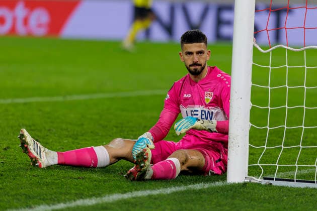 Stuttgart, Germany January 29, 2026 Europa League 2025 2026 VfB Stuttgart vs Young Boys Bern In the picture goalkeeper Fabian Bredlow VfB unhappy after the goal to 2 2 on the pitch MHP Arena Baden Württemberg Copyright: xFotostandx xSchäferx