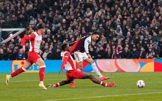 Birmingham, England, 29th January 2026. Morgan Rogers of Aston Villa scores their first goal (1-2) during the Aston Villa vs FC Salzburg UEFA Europa League match at Villa Park, Birmingham. Picture credit should read: Andrew Yates Sportimage EDITORIAL USE ONLY. No use with unauthorised audio, video, data, fixture lists, club league logos or live services. Online in-match use limited to 120 images, no video emulation. No use in betting, games or single club league player publications. SPI_047_AY_Villa_Salzburg SPI-4490-0046