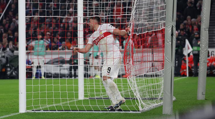 Stuttgart, Soccer Europa League , VfB Stuttgart vs BSC Young Boys Bern , Ermedin Demirovic VfB in goal