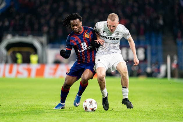 Karel Spacil (5 FC Viktoria Plzen), right, and Jeremy Nosakhare Agbonifo (9 FC Basel 1893), left, in action during the UEFA Europa League match between FC Basel 1893 and FC Viktoria Plzen at St. Jakob-Park, Basel, Switzerland. Copyright: xPriscilaxBütlerx xSPPx Sportspressphoto_SPR86787