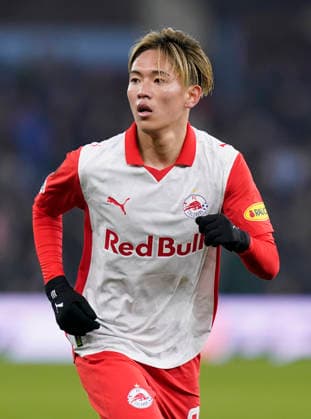 Birmingham, England, 29th January 2026. Sota Kitano of Red Bull Salzburg in action during the Aston Villa vs FC Salzburg UEFA Europa League match at Villa Park, Birmingham. Picture credit should read: Andrew Yates Sportimage EDITORIAL USE ONLY. No use with unauthorised audio, video, data, fixture lists, club league logos or live services. Online in-match use limited to 120 images, no video emulation. No use in betting, games or single club league player publications. SPI_054_AY_Villa_Salzburg SPI-4490-0053
