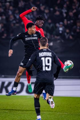STURM GRAZ - BRANN BERGEN Axel Kayombo of Sturm and Nana Kwame Boakye of Brann during the league phase of UEFA Europa league football match between SK Sturm Graz and SK Brann Bergen. Graz, Austria, January 29, 2026. Photo by Branislav Racko Copyright: xx 080A0536