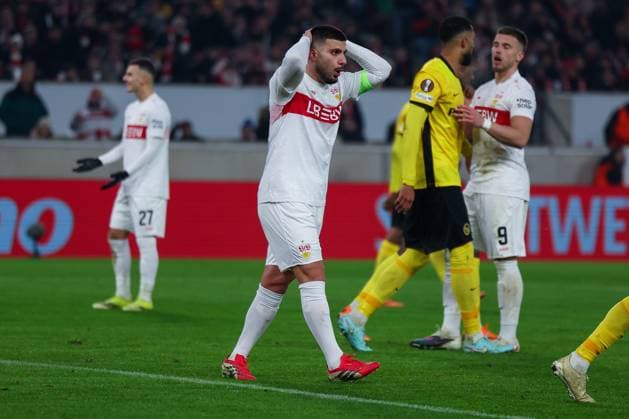 Disappointment, frustration for Deniz Undav 26 VfB Stuttgart after a chance, with Ermedin Demirovic 9 VfB Stuttgart , VfB Stuttgart vs BSC Young Boys Bern, Football, Men, UEFA Europa League, Season 2025 2026, 8 Matchday, 29 01 2026 DFB regulations prohibit any use of photographs as image sequences and or quasi video Stuttgart Baden Wuerttemberg Germany Copyright: xkolbert-press MartinxAgüerax