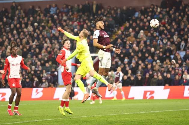 Tyrone Mings of Aston Villa scores a goal 2-2. Aston Villa v Red Bull Salzburg, UEFA Europa League, Group Stage, Football, Villa Park, Birmingham, UK - 29 Jan 2026Birmingham Villa Park United Kingdom EDITORIAL USE ONLY No use with unauthorised audio, video, data, fixture lists, club league logos or live services. Online in-match use limited to 120 images, no video emulation. No use in betting, games or single club league player publications. Copyright: xRyanxBrowne Shutterstockx 16445867ca