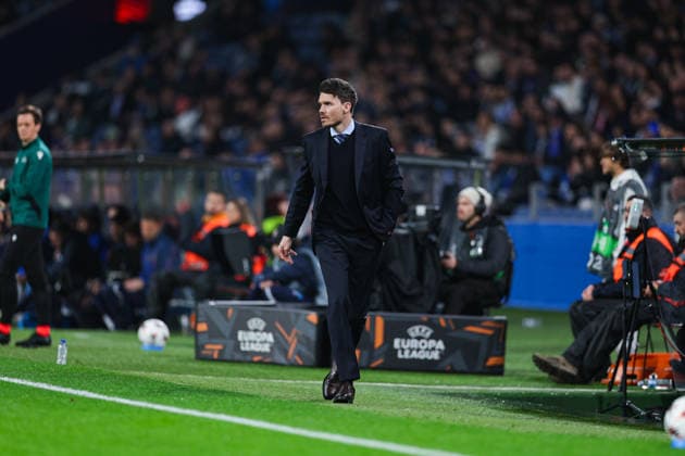 FC Porto v Rangers FC - UEFA Europa League 2025 26 League Phase MD8 Danny Rohl, coach of Rangers Football Club, is in action during the UEFA Europa League - League phase, matchday 8 between FC Porto and Rangers Football Club at Estadio Dragao in Porto, Portugal, on January 29, 2026. Porto Portugal  Copyright: xLuisxEirasx originalFilename:eiras-uefaeuro260129_npx2t.jpg