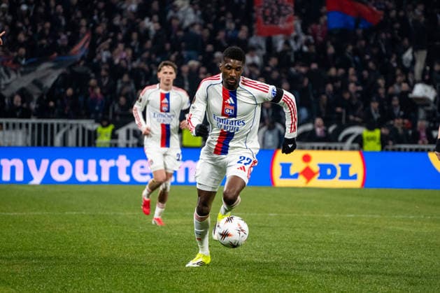OL - PAOK à Décines-Charpieu le 29 janvier 2026. Nicolas Liponne MAXPPP - Décines-Charpieu 29 01 2026 Clinton Mata lors du match de football entre l Olympique Lyonnais (OL) et PAOK Salonique dans le cadre de la 8e journée de ligue Europa au stade de Lyon Groupama Stadium, à Décines-Charpieu, le 29 janvier 2026. Football match between Olympique Lyonnais (OL) and PAOK Thessaloniki as part of the eighth matchday of the Europa League at the Groupama Stadium in Lyon, Décines-Charpieu, on January 29, 2026. Décines-Charpieu Auvergne Rhône-Alpes France  Copyright: xMAXPPPxNicolasxLiponnex NLP202601295474 NLP202601295474