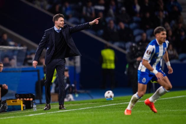 FC Porto v Rangers FC - UEFA Europa League 2025 26 League Phase MD8 In Porto, Portugal, on January 29, 2026, Danny Rohl, head coach of Rangers FC, reacts during the UEFA Europa League 2025 26 MD8 match between FC Porto and Rangers FC at Estadio do Dragao. Porto Portugal  Copyright: xMiguelxLemosx originalFilename:lemos-fcportox260129_np1BN.jpg