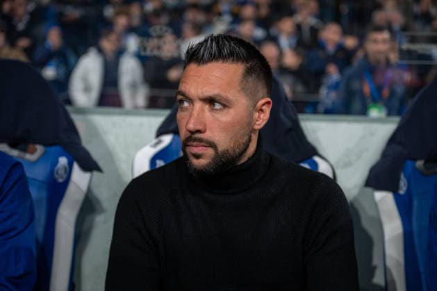 FC Porto v Rangers FC - UEFA Europa League 2025 26 League Phase MD8 Francesco Farioli, head coach of FC Porto, is seen before the game starts during the UEFA Europa League 2025 26 MD8 match between FC Porto and Rangers FC at Estadio do Dragao in Porto, Portugal, on January 29, 2026. Porto Portugal  Copyright: xMiguelxLemosx originalFilename:lemos-fcportox260129_npQMQ.jpg
