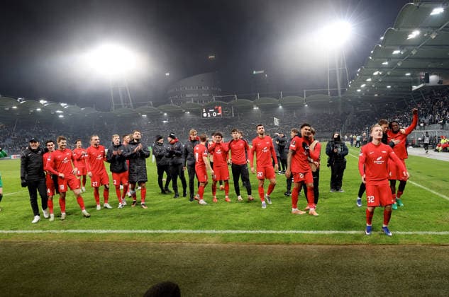 SOCCER - UEFA EL, Sturm vs Brann GRAZ,AUSTRIA,29.JAN.26 - SOCCER - UEFA Europa League, SK Sturm Graz vs SK Brann Bergen. Image shows the rejoicing of Brann.  GEPAxpictures xHansxOberlaender