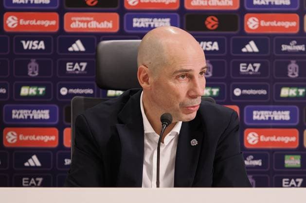 Joan Penarroya, head coach (Partizan Mozzart Bet Belgrade) during EA7 Emporio Armani Milano vs Partizan Belgrado, Basketball Euroleague match in Assago (MI), Italy, January 29 2026  Copyright: xSavinoxPaolella IPAxSportx xipa-agency.netx xx IPA_70722227 IPA_Agency_IPA70722227
