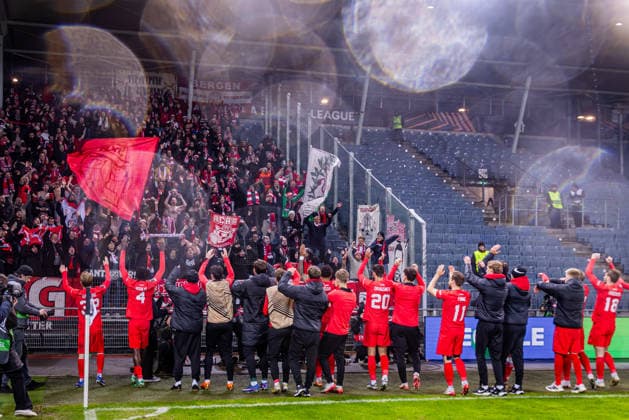 STURM GRAZ - BRANN BERGEN Players of Brann XY celebrate their qualification to the knockout stage after the league phase of UEFA Europa league football match between SK Sturm Graz and SK Brann Bergen. Graz, Austria, January 29, 2026. Photo by Branislav Racko Copyright: xx 080A1410