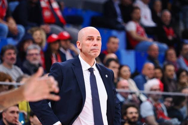 Joan Penarroya, head coach (Partizan Mozzart Bet Belgrade) during EA7 Emporio Armani Milano vs Partizan Belgrado, Basketball Euroleague match in Assago (MI), Italy, January 29 2026  Copyright: xSavinoxPaolella IPAxSportx xipa-agency.netx xx IPA_70718270 IPA_Agency_IPA70718270