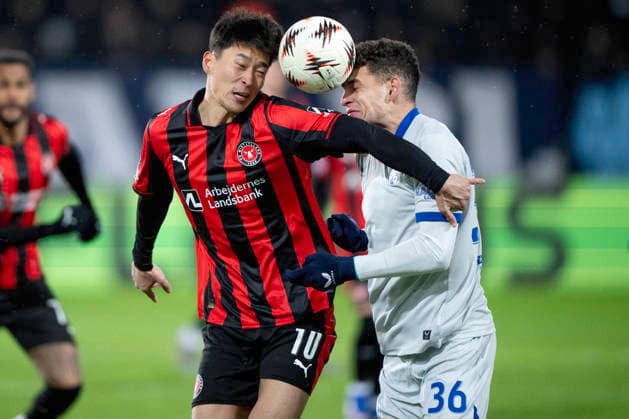 Europa League FC Midtjylland Dinamo Zagreb FC Midtjylland s Cho Gue Sung in action with Dinamo Zagreb s Sergi Dominguez during the Europa League match between FC Midtjylland and Dinamo Zagreb at MCH Arena in Herning on Thursday, January 29, 2026 Photo Bo Amstrup Ritzau Scanpix , Herning Denmark Mors  Copyright: BoxAmrstrupx xRitzauxScanpix BoxAmstrupx spdk20260129-232148-L