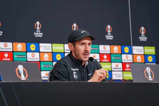 Football UEFA Europa League 2025 26, Matchday 8 OSC Lille vs SC Freiburg Stade Pierre Mauroy Lille, France Julian Schuster SC Freiburg, Coach Press conference, Media Copyright: xJOERANxSTEINSIEKx