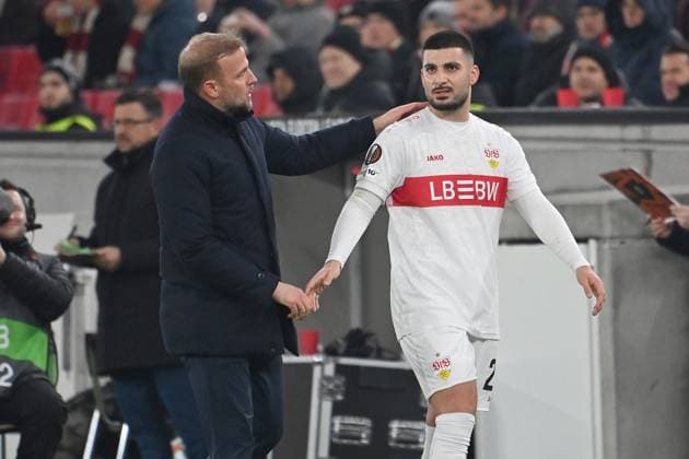 Coach Sebastian HOENESS VFB Stuttgart , with Deniz UNDAV VFB Stuttgart after substitution Football UEFA Europa League VfB Stuttgart BSC Young Boys 3 2 on 29 01 2026 MHP ARENA