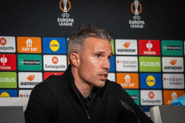 Robin van Persie, Feyenoord head coach, during post match press conference, PK, Pressekonferenz after the UEFA Europa League 25 26 match between Real Betis and Feyenoord at the Estadio La Cartuja in Sevilla, Spain Copyright: xAndresxLopezxSheridanxx xSPPx Sportspressphoto_SPR86852