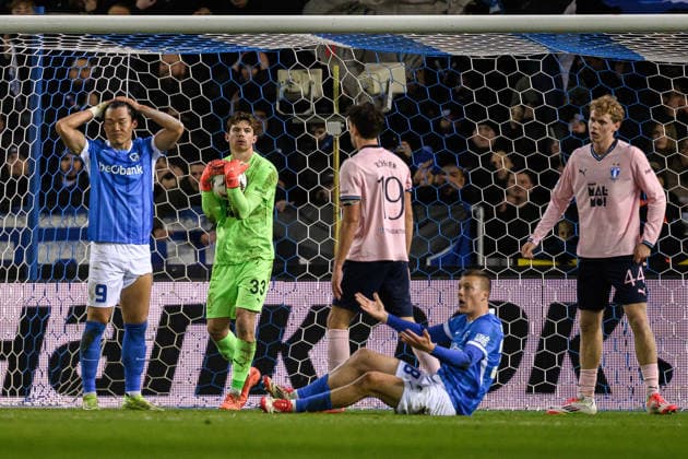 260129 Goalkeeper Melker Ellborg, Colin Rösler and Malte Frejd Palsson of Malmö FF during the UEFA Europa League football match between KRC Genk and Malmö FF on January 29, 2026 in Genk Photo Simon Hastegard BILDBYRAN kod SH SH0684 fotboll football soccer fotball uefa europa league europa league krc genk malmö ff bbeng  Copyright: SIMONxHASTEGARD BB260129SH134