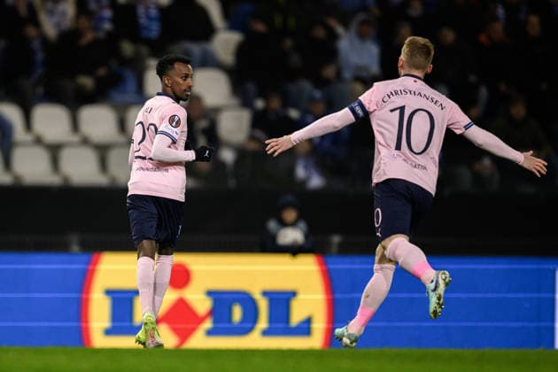260129 Taha Ali and Anders Christiansen of Malmö FF celebrate the 0 1 goal during the UEFA Europa League football match between KRC Genk and Malmö FF on January 29, 2026 in Genk Photo Simon Hastegard BILDBYRAN kod SH SH0684 fotboll football soccer fotball uefa europa league europa league krc genk malmö ff bbeng jubel  Copyright: SIMONxHASTEGARD BB260129SH163