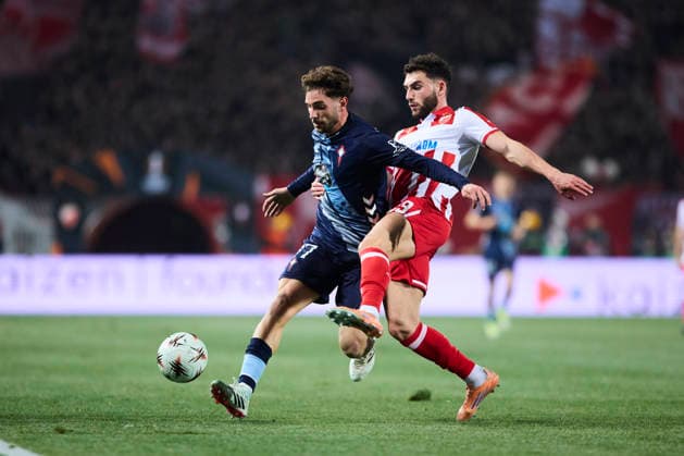 RC Celta de Vigo v FK Crvena Zvezda - UEFA Europa League BELGRADE, SERBIA - JANUARY 29: Javi Rueda of Celta de Vigo competes for the ball with Nayair Tiknizyan of FK Crvena Zvezda during the UEFA Europa League 2025 26 League Phase MD8 match between RC Celta de Vigo and FK Crvena Zvezda at Rajko Mitic Stadium on January 29, 2026 in Belgrade, Serbia Belgrade Rajko Mitic Stadium Serbia Copyright: xDiegoxSimonx