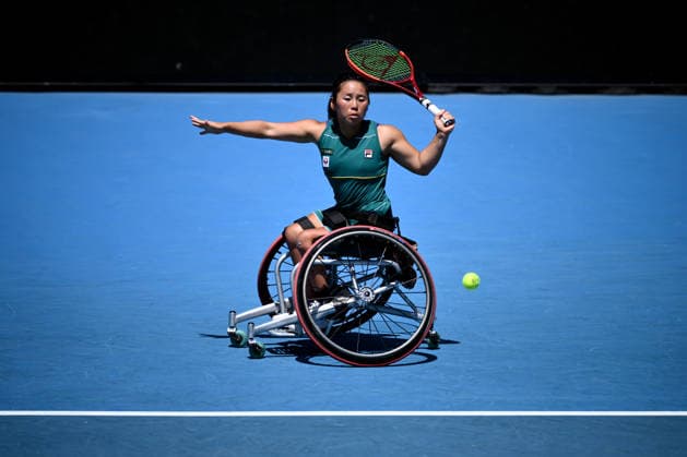 TENNIS AUSTRALIAN OPEN, Yui Kamiji of Japan in action during the women™s wheelchair singles semifinal against Xiaohui Li of Cina on day 13 of the 2026 Australian Open tennis tournament at Melbourne Park in Melbourne, Friday, January 30, 2026. ( NO ARCHIVING MELBOURNE VICTORIA AUSTRALIA  Copyright: xJOELxCARRETTx 20260130191817568839