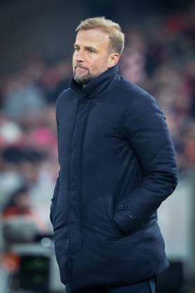 Head coach Sebastian Hoeness VfB Stuttgart unzufrieden, hadert, VfB Stuttgart vs BSC Young Boys Bern, Fussball, Maenner, UEFA Europa League, Saison 2025 2026, 8 Spieltag, 29 01 2026 DFB regulations prohibit any use of photographs as image sequences and or quasi video Stuttgart Baden Wuerttemberg Germany Copyright: xkolbert-press MartinxAgüerax