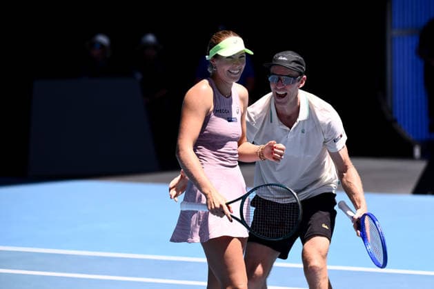 TENNIS AUSTRALIAN OPEN, Olivia Gadecki and John Peers of Australia celebrate their win over Kristina Mladenovic and Manuel Guinard of France in the mixed doubles final on day 13 of the 2026 Australian Open tennis tournament at Melbourne Park in Melbourne, Friday, January 30, 2026. ( NO ARCHIVING MELBOURNE VICTORIA AUSTRALIA  Copyright: xJOELxCARRETTx 20260130131276264907