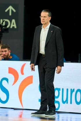 Valencia basket Vs Maccabi Rapyd Tel Aviv in Valencia - 29 Jan 2026 Pedro Martinez coach of Valencia Basket seen during the Euroleague Regular Season Round 25 between Valencia basket and Maccabi Rapyd Tel Aviv at Roig Arena Stadium. Valencia basket 94 - 83 Maccabi Rapyd Tel Aviv Valencia Spain Copyright: xGermanxVidalxPoncex xSOPAxImagesx sport_29126_00056