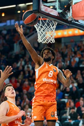 Valencia basket Vs Maccabi Rapyd Tel Aviv in Valencia - 29 Jan 2026 Jean Montero of Valencia basket seen in action during the Euroleague Regular Season Round 25 between Valencia basket and Maccabi Rapyd Tel Aviv at Roig Arena Stadium. Valencia basket 94 - 83 Maccabi Rapyd Tel Aviv Valencia Spain Copyright: xGermanxVidalxPoncex xSOPAxImagesx sport_29126_00072