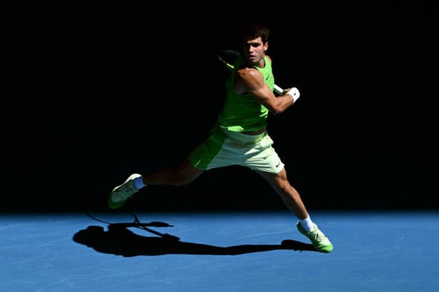 TENNIS AUSTRALIAN OPEN, Carlos Alcaraz of Spain in action during the men™s semifinal against Alexander Zverev of Germany on day 13 of the 2026 Australian Open tennis tournament at Melbourne Park in Melbourne, Friday, January 30, 2026. ( NO ARCHIVING MELBOURNE VICTORIA AUSTRALIA  Copyright: xJOELxCARRETTx 20260130153794088254