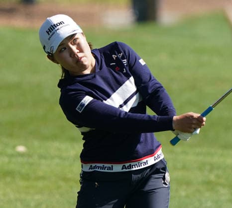 January 29, 2026, Orlando, Florida, USA: Nasa Hataoka chips on to the e18th green during the first round of the 2026 Hilton Grand Vacations Tournament of Champions at Lake Nona Golf & Country Club. Orlando USA - ZUMAw109 20260129_fap_w109_016 Copyright: xDebbyxWongx