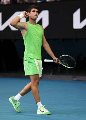 Carlos Alcaraz during his Semi-final match Australian Open tennis tournament, Day Thirteen, Melbourne Park, Australia - 30 Jan 2026Melbourne Melbourne Park Victoria (VIC) Australia  Copyright: xEllaxLing Shutterstockx 16455617ar