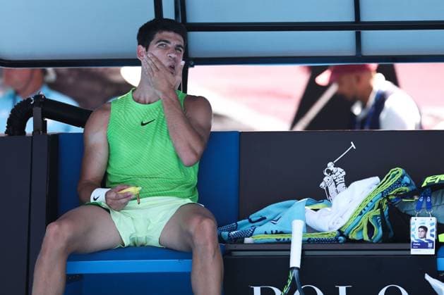 Carlos Alcaraz during his Semi-final match Australian Open tennis tournament, Day Thirteen, Melbourne Park, Australia - 30 Jan 2026Melbourne Melbourne Park Victoria (VIC) Australia  Copyright: xEllaxLing Shutterstockx 16455617ao