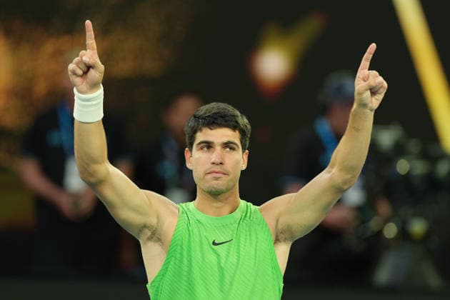 January 30, 2026: 1st seed CARLOS ALCARAZ of Spain celebrates after defeating 3rd seed ALEXANDER ZVEREV of Germany on Rod Laver Arena in a Men s Singles Semifinals match on day 13 of the 2026 Australian Open in Melbourne, Australia. Cal Media Melbourne Australia - ZUMAc04_ 20260130_faf_c04_029 Copyright: xSydneyxLowx