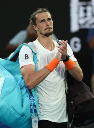 Alexander Zverev loses his Semi-final match Australian Open tennis tournament, Day Thirteen, Melbourne Park, Australia - 30 Jan 2026Melbourne Melbourne Park Victoria (VIC) Australia  Copyright: xEllaxLing Shutterstockx 16455617bv