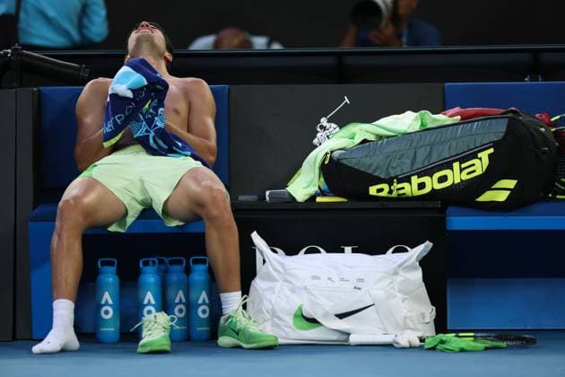 Carlos Alcaraz wins his Semi-final match Australian Open tennis tournament, Day Thirteen, Melbourne Park, Australia - 30 Jan 2026Melbourne Melbourne Park Victoria (VIC) Australia  Copyright: xEllaxLing Shutterstockx 16455617cb