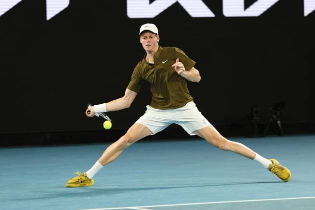 Jannik Sinner during his Semi-final match Australian Open tennis tournament, Day Thirteen, Melbourne Park, Australia - 30 Jan 2026Melbourne Melbourne Park Victoria (VIC) Australia  Copyright: xRachelxBach Shutterstockx 16455618co