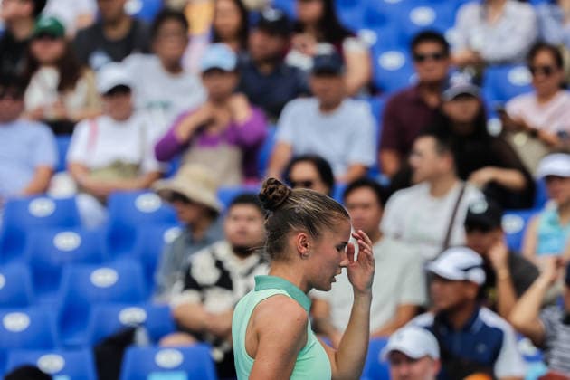(260130) -- MANILA, Jan. 30, 2026 -- Tatiana Prozorova of Russia reacts during the women s singles semifinal match between Donna Vekic of Croatia and Tatiana Prozorova of Russia at the WTA, Tennis Damen Philippine Women s Open in Manila, the Philippines, Jan. 30, 2026. ) (SP)PHILIPPINES-MANILA-TENNIS-WTA PHILIPPINE WOMEN S OPEN-SINGLES ROUELLExUMALI 