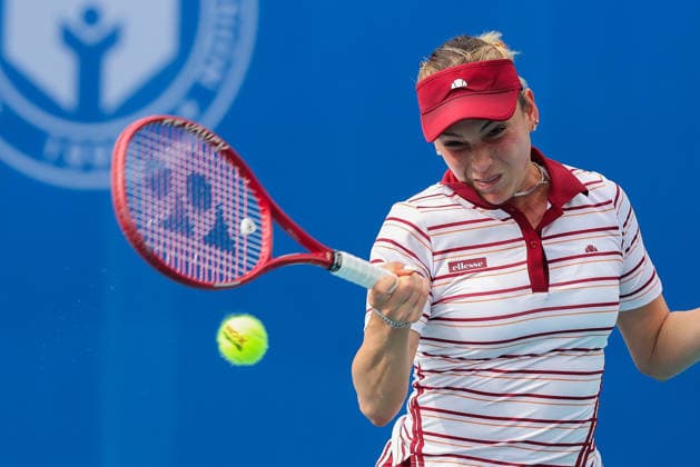 (260130) -- MANILA, Jan. 30, 2026 -- Donna Vekic of Croatia competes during the women s singles semifinal match between Donna Vekic of Croatia and Tatiana Prozorova of Russia at the WTA, Tennis Damen Philippine Women s Open in Manila, the Philippines, Jan. 30, 2026. ) (SP)PHILIPPINES-MANILA-TENNIS-WTA PHILIPPINE WOMEN S OPEN-SINGLES ROUELLExUMALI 