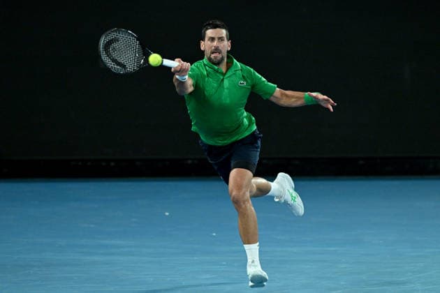 TENNIS AUSTRALIAN OPEN, Novak Djokovic of Serbia in action during the men™s semifinal against Jannik Sinner of Italy on day 13 of the 2026 Australian Open tennis tournament at Melbourne Park in Melbourne, Friday, January 30, 2026. ( NO ARCHIVING MELBOURNE VICTORIA AUSTRALIA  Copyright: xJAMESxROSSx 20260130114674942613