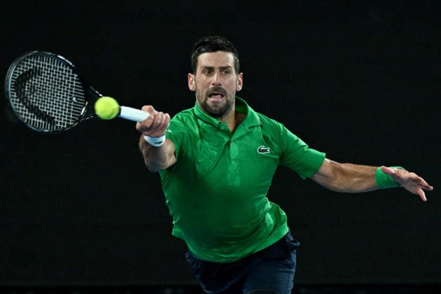 TENNIS AUSTRALIAN OPEN, Novak Djokovic of Serbia in action during the men™s semifinal against Jannik Sinner of Italy on day 13 of the 2026 Australian Open tennis tournament at Melbourne Park in Melbourne, Friday, January 30, 2026. ( NO ARCHIVING MELBOURNE VICTORIA AUSTRALIA  Copyright: xJAMESxROSSx 20260130189789654009