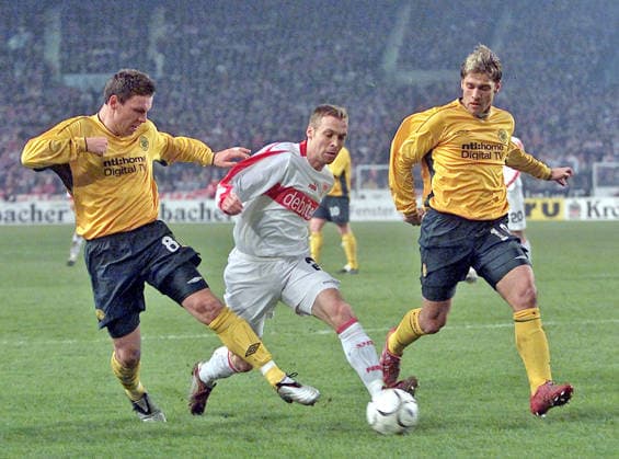 27 02 03 VfB Stuttgart Celtic Glasgow Germany, Stuttgart, 27 02 2003, Soccer, UEFA Cup, Season 2002 2003, VfB Stuttgart Celtic Glasgow 3 2 v l Alan Thompson Celtic Glasgow , Andreas Hinkel VfB Stuttgart , Stilijan Petrov Celtic Glasgow