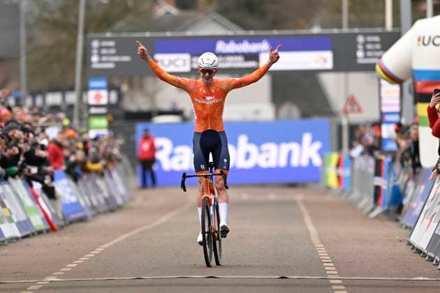 UCI World Championships 2026 Hulst HULST, THE NETHERLANDS - JANUARY 30 : Del Grosso Tibor (NED) wins during the 2026 UCI Cyclo-Cross World Championships for Team Relay on January 30, 2026 in Hulst, The Netherlands, 30 01 2026 Hulst The Netherlands  Copyright: xNicoxVereeckenx