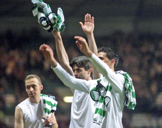 20 02 03 Celtic Glasgow VfB Stuttgart Scotland, Glasgow, 20 02 2003, Soccer, UEFA Cup, Season 2002 2003, Celtic Glasgow VfB Stuttgart 3 1 v l Andreas Hinkel, Zvonimir Soldo, Fernando Meira both VfB Stuttgart
